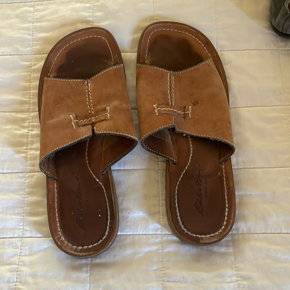 Eddie Bauer leather upper made in Brazil 8M
